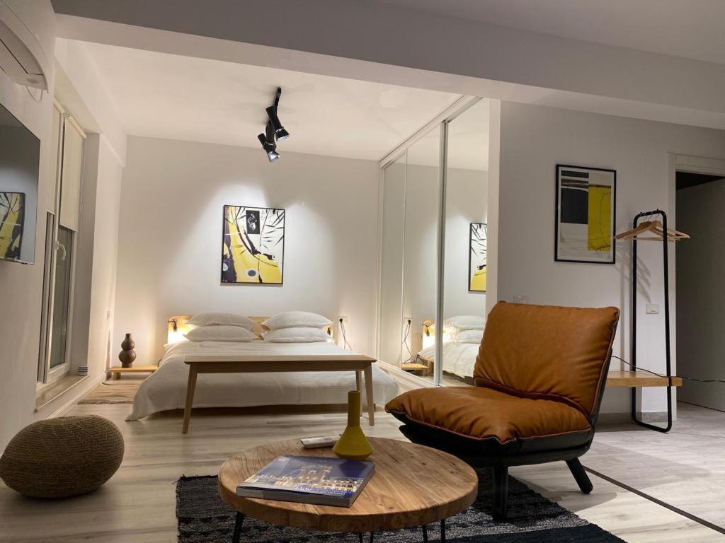 Shi Zi Junior Suite Iasi Exterior photo